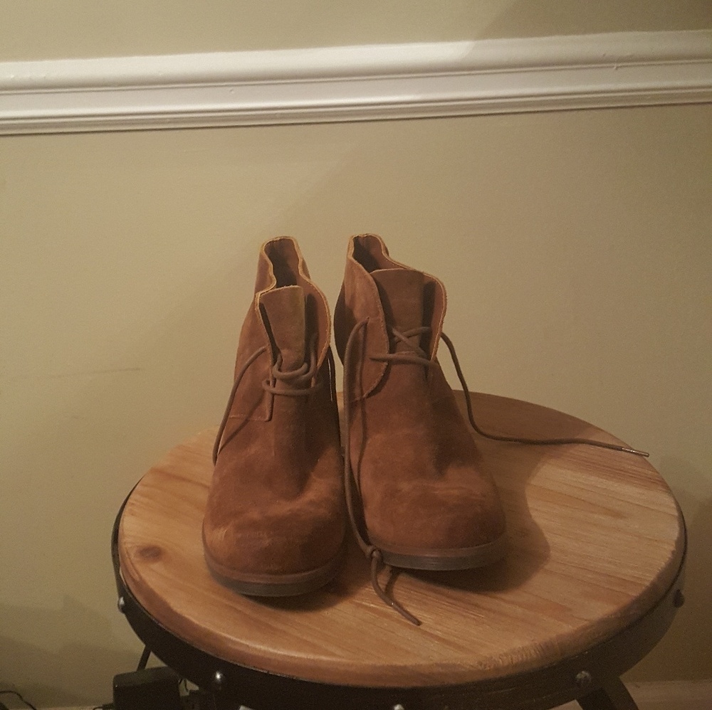 Korks Booties Suede with Leather Heel Sz 9.5 -